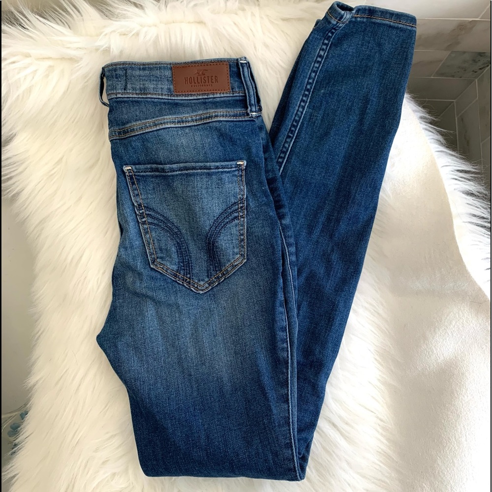 Hollister High Rise Super Skinny Jeans
